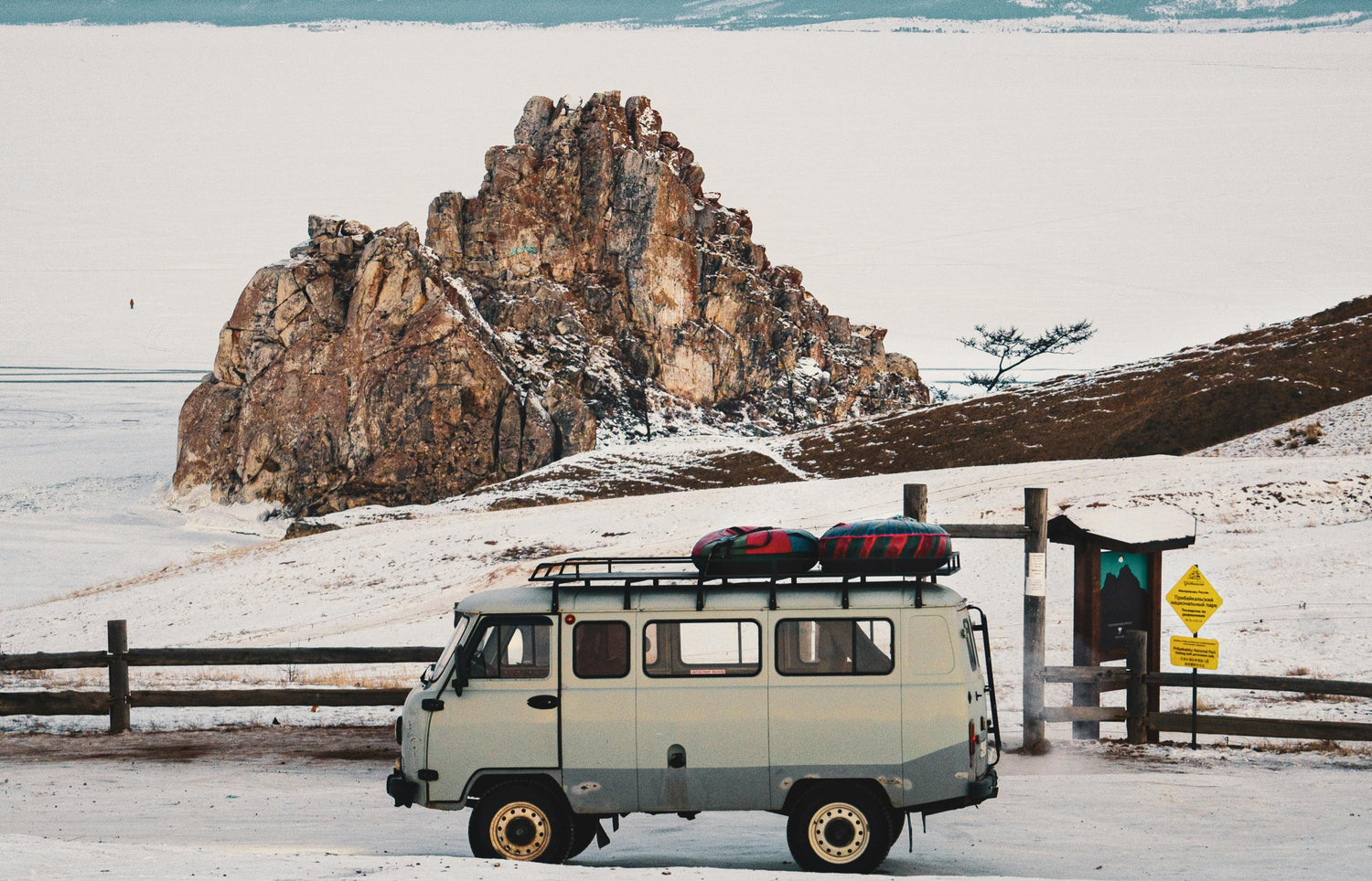 Winter RV Travel Guide: How to Prepare for the Ultimate Cold-Weather Adventure